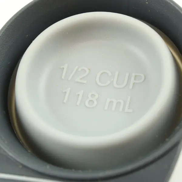 OXO 1/2 Cup 118mL Collapsible Pet Food Scoop