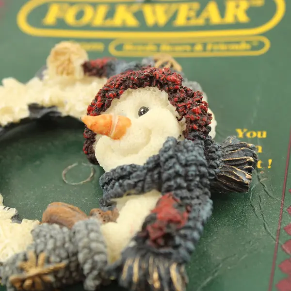 Boyds Bears Folkwear Snowman Pin Brooch on Card