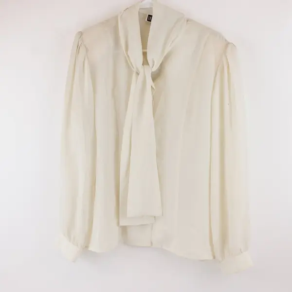 SK & Company Women's Off-White Button-Down Blouse Size 14