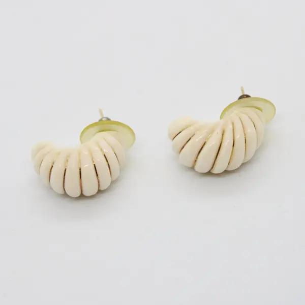 Vintage Cream Stud Earrings 585 Yellow Gold Inlay