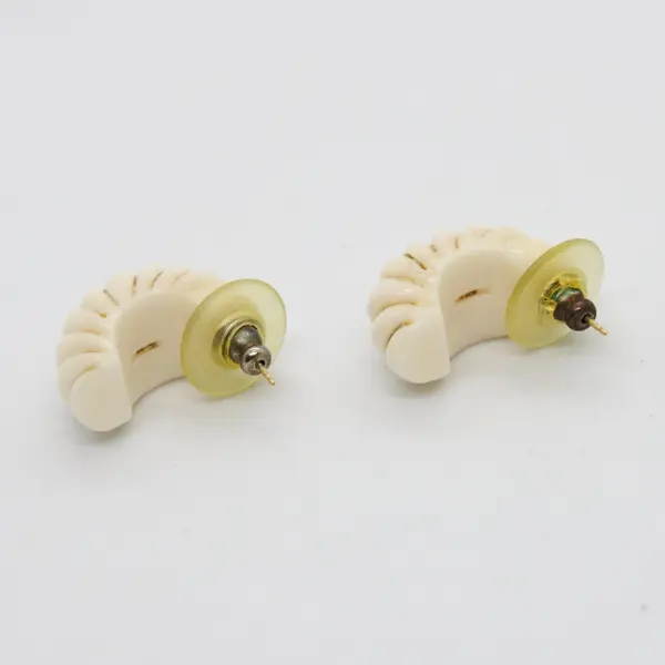 Vintage Cream Stud Earrings 585 Yellow Gold Inlay