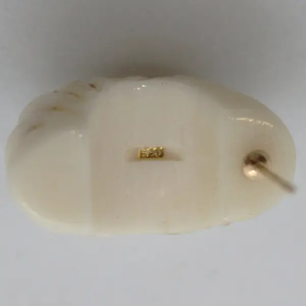 Vintage Cream Stud Earrings 585 Yellow Gold Inlay
