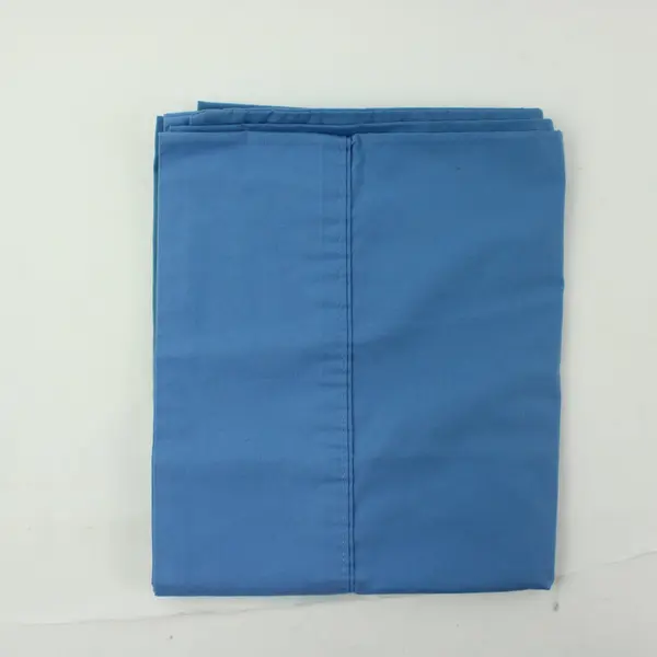Lot of 5 Queen Pillowcases, 4 Blue Shades, 1 White