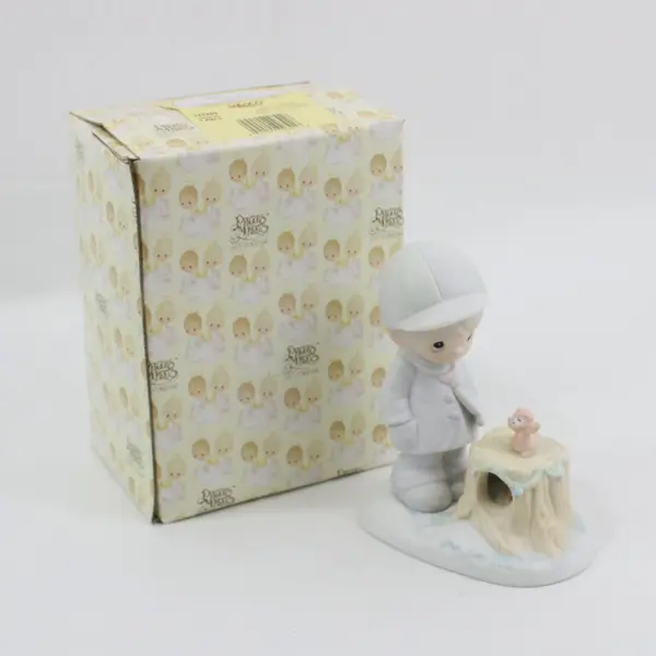 1989 Precious Moments Wishing You A Cozy Season Figurine Enesco W/Box