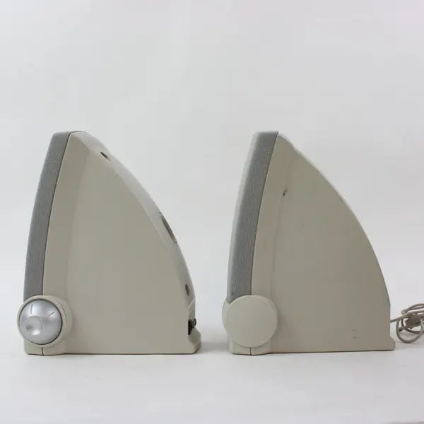 Philips MMS130 Multimedia Computer Speakers Stereo System