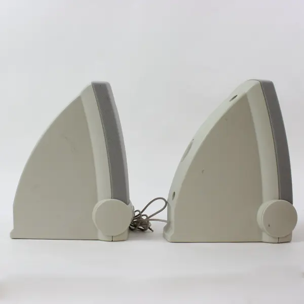 Philips MMS130 Multimedia Computer Speakers Stereo System