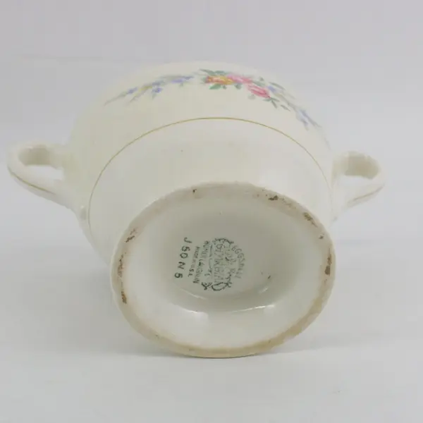 Homer Laughlin Eggshell Georgian Countess Footed Sugar Bowl With Lid