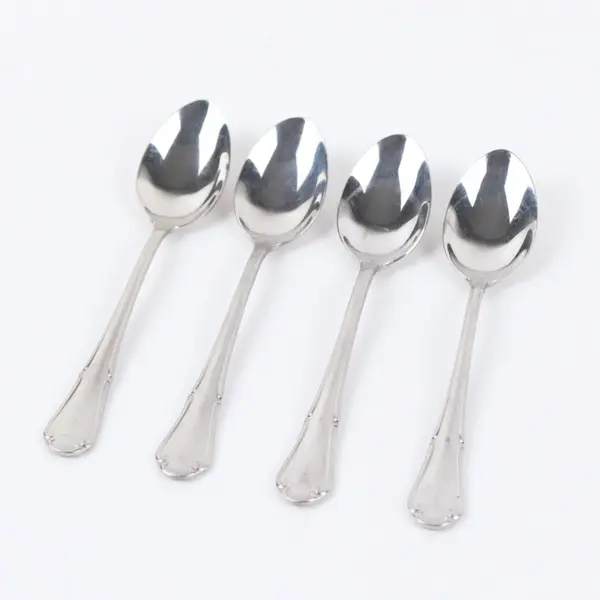 Wello 4.5 in Stainless Steel Teaspoons Set of 4