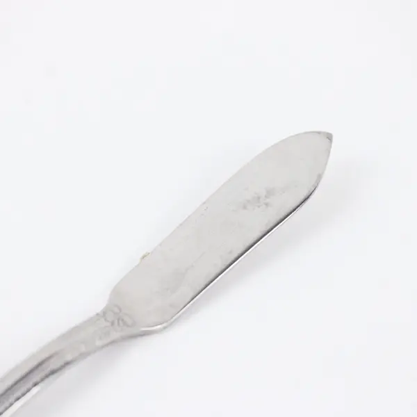 Reed & Barton Stainless Steel Butter Knife 6.5 Inch Decorative Handle