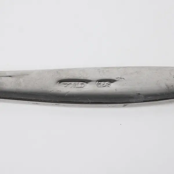 World 240 18/8 Stainless Steel Hammered Dinner Fork 8 in