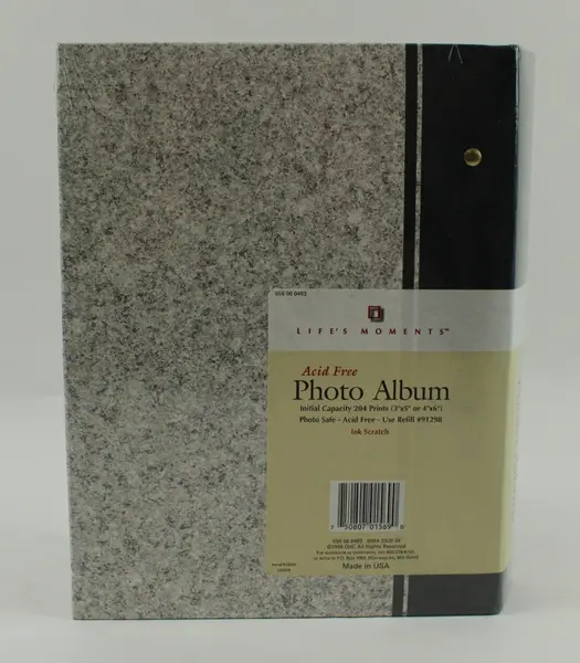 Life's Moments Photo Album Acid-Free Holds 204 4x6" or 3x5" Photos, New