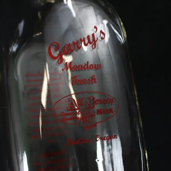 Vintage Stanpac Garry's Meadow Fresh Milk Bottle 9in Glass