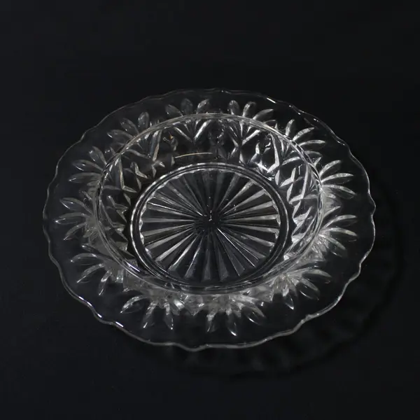 Anchor Hocking Prescut Clear Glass Round Butter Dish With Lid