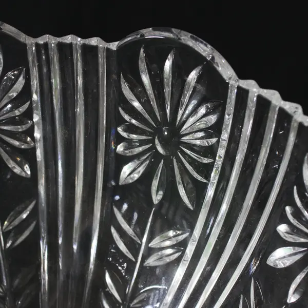 Shannon Pedestal Lead Crystal Fruit Bowl Floral Pattern Slovenia 14 Inch