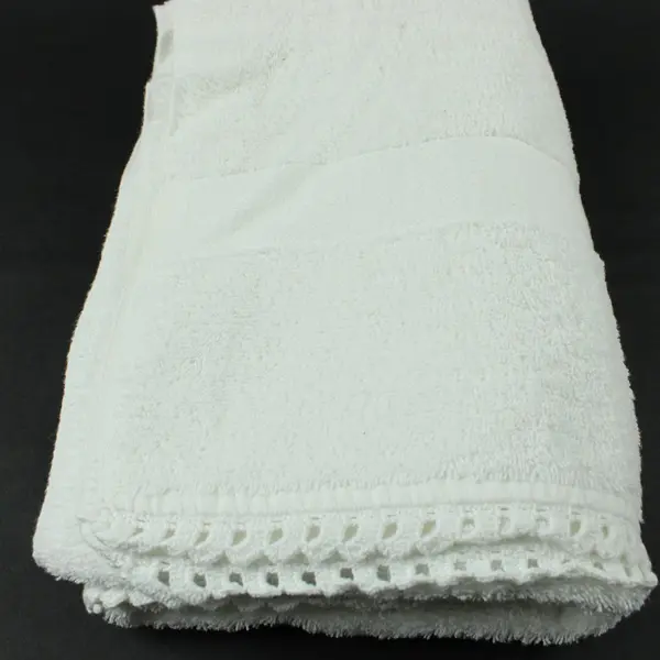 Callaway White Terry Cloth Bath Towel Openwork Border