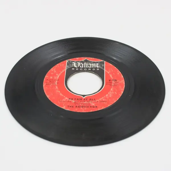 The Association No Fair At All/ Looking Glass Valiant 7" Vinyl Record