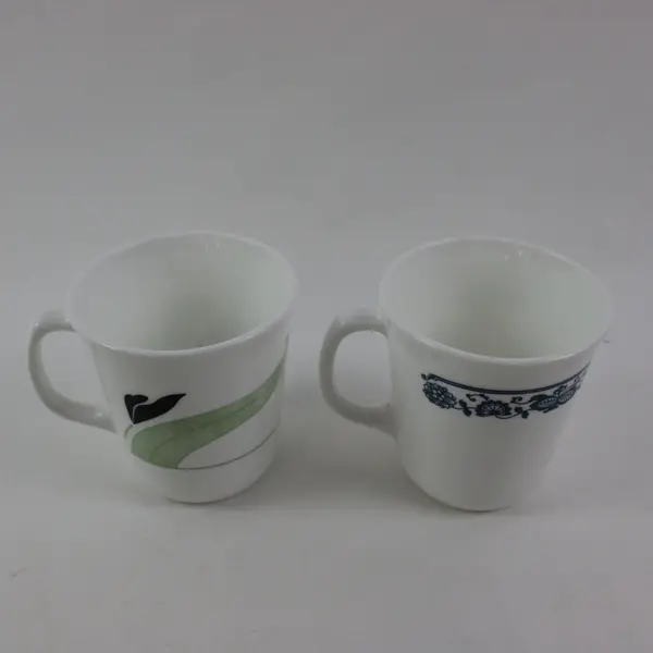 Corelle by Corning Coffee Mugs Set of 2 Floral Leaf Designs