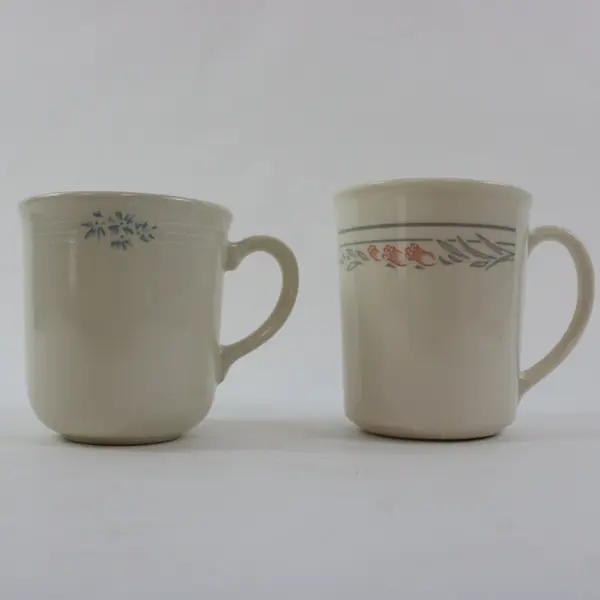 Corning Set of 2 Lace Bouquet & Peach Garland Coffee Mugs