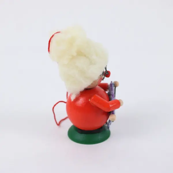 Steinbach Knitting Grandma German Wooden Ornament 3.25 Inch FLAWED