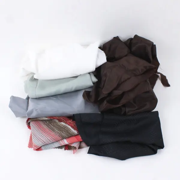 Lot of 6 Assorted Fabric Remnants Scrap Pieces Sewing Crafts