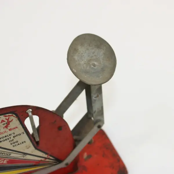 Jiffy-Way Vintage Red Metal Egg Scale Minneapolis Minn USA Pat 2205917