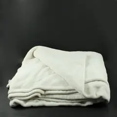 Berkshire Life White Fuzzy Cozy Blanket 98 x 124 Bed Sofa Throw Pre-Owned