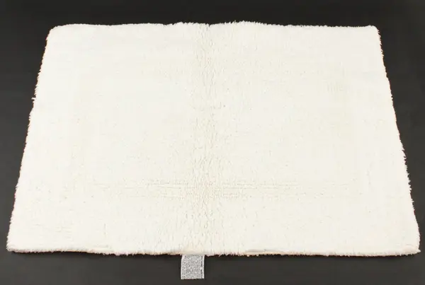 White Cotton Bath Mat Rug 30x20 Textured Loop Pile Bathroom