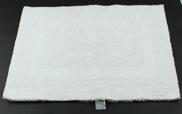 White Cotton Bath Mat Rug 30x20 Textured Loop Pile Bathroom