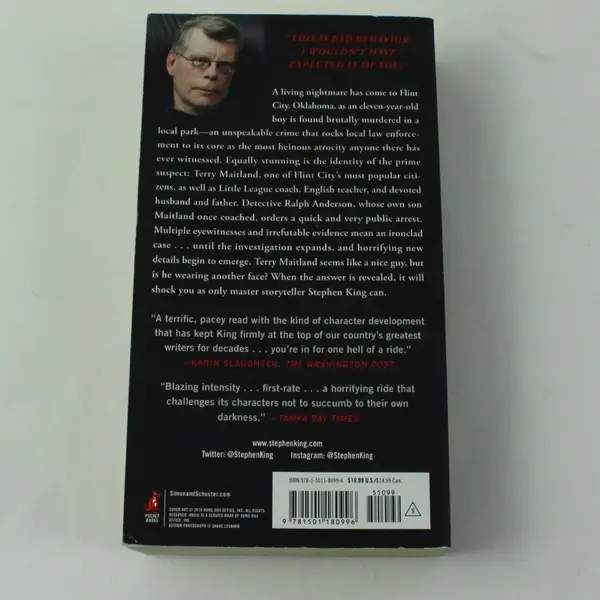 Stephen King The Outsider 2020 Paperback Horror Novel Good