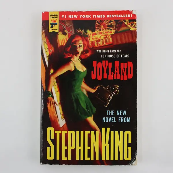 Stephen King Joyland Hard Case Crime 2013 Paperback Book Mystery Suspense Novel