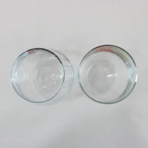 Lot of 2 Christmas-Themed Drinking Glasses Good Pre-Owned