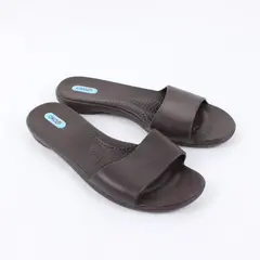 Oka-B Grace Women's Size ML Brown Slide Sandals