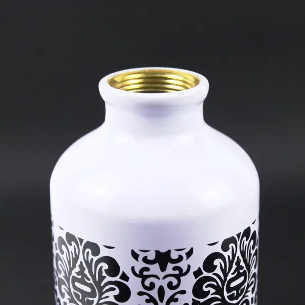 White Damask Insulated Stainless Steel Water Bottle Screw Cap Pre-Owned