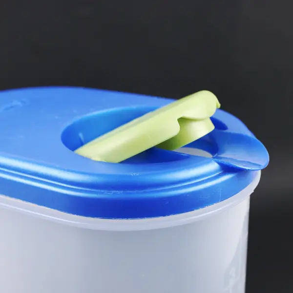 Sterilite 4 Liter Pitcher Translucent Blue Lid Lime Press Tab