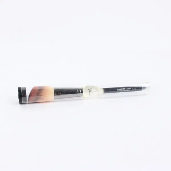 IT Cosmetics Heavenly Luxe French Boutique No. 4 Blush Brush Tube