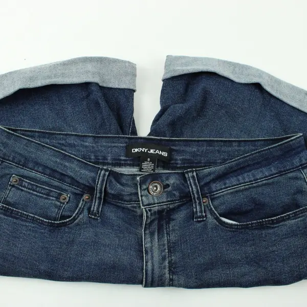 DKNY Jeans Women's Denim Shorts Medium Wash Size 8
