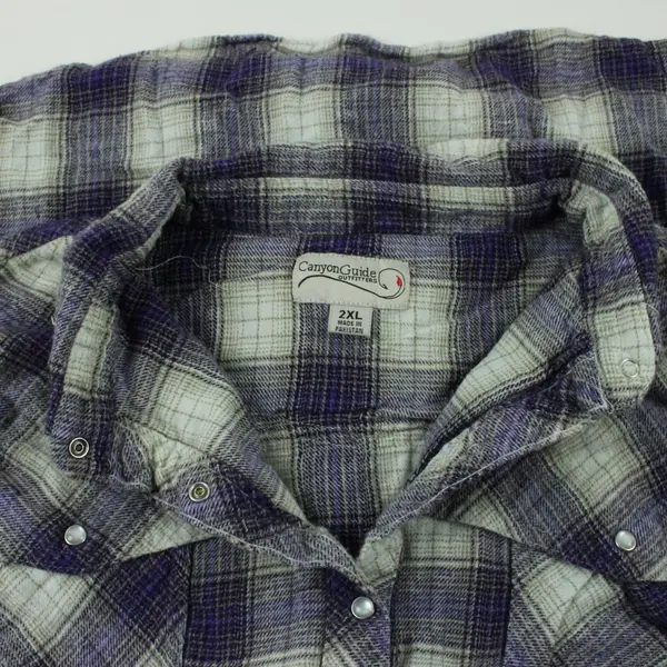 Canyon Guide Outfitters Women's 2XL Purple Off-White Plaid Snap-Front Shirt