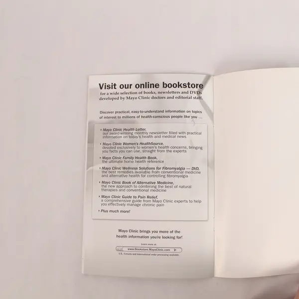 Mayo Clinic Disease Fighting Foods: Smart Eating Choices Book - Very Good