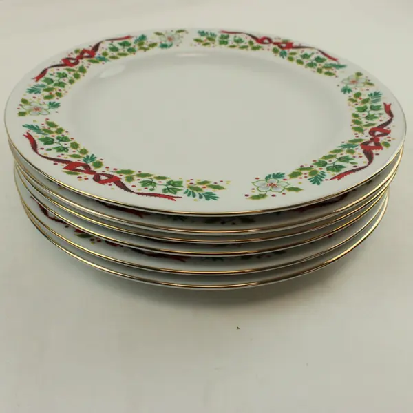 Set of 6 Domestications Twelve Days of Christmas Dinner Plates