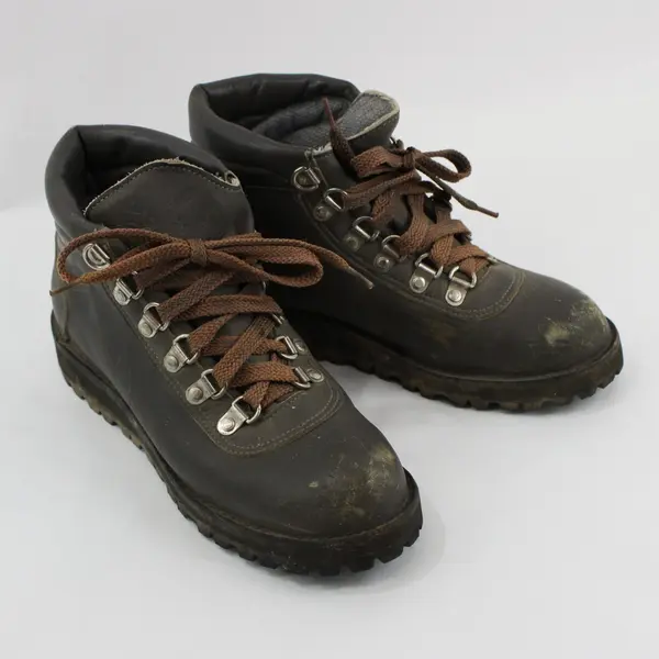 Danner Leather Hiking Boots US 7 Pair Pre-Owned Good
