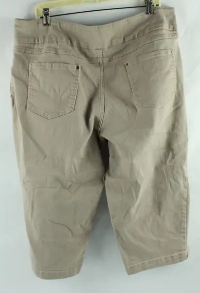 Time And Tru Women's Beige Stretch Pull-On Capri Pants XXL 20