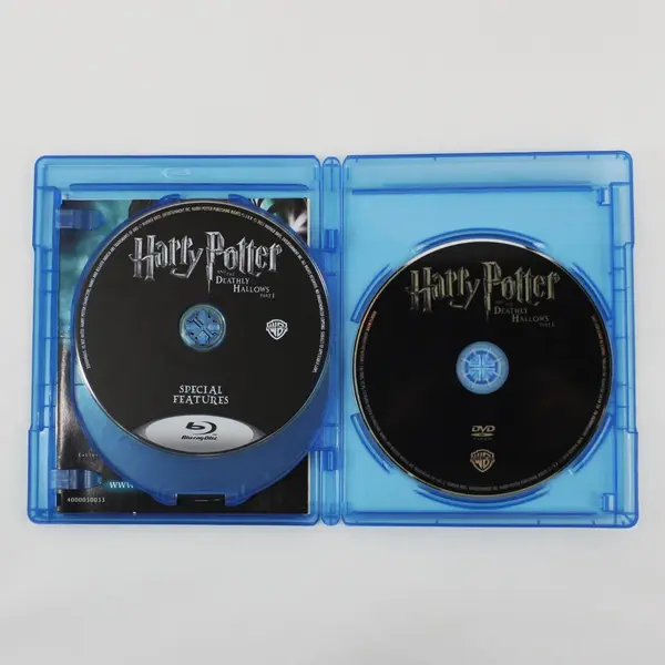 Harry Potter Deathly Hallows Part 1 Blu-ray & DVD 2010