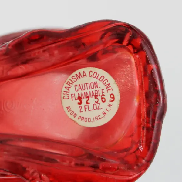 Avon Charisma Red Cardinal 2 fl oz Perfume Bottle Figurine Empty
