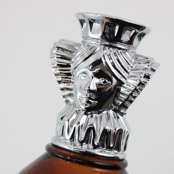 Vintage Avon Tai Winds Queen Chess Piece Bottle 3 Oz Empty