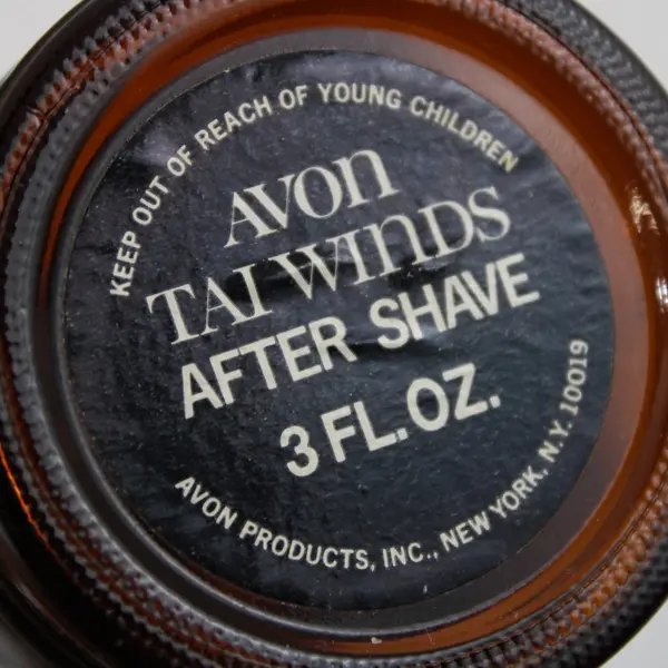 Vintage Avon Tai Winds Queen Chess Piece Bottle 3 Oz Empty