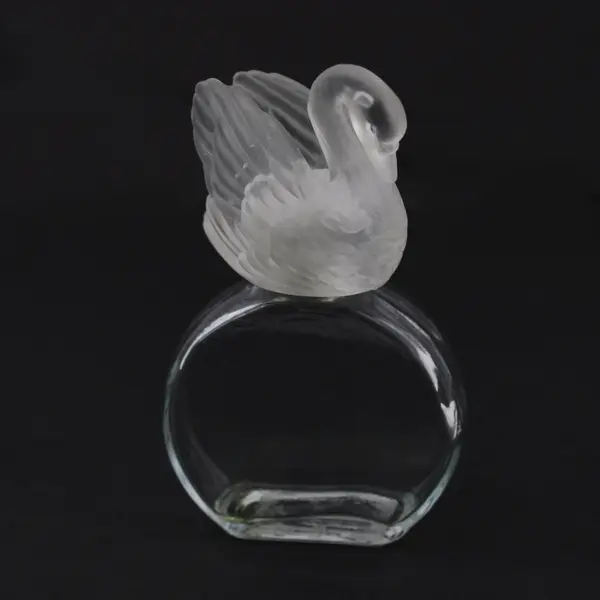 Delagar Glass Swan Empty Cologne Bottle Decorative Collectible 4-3/4"