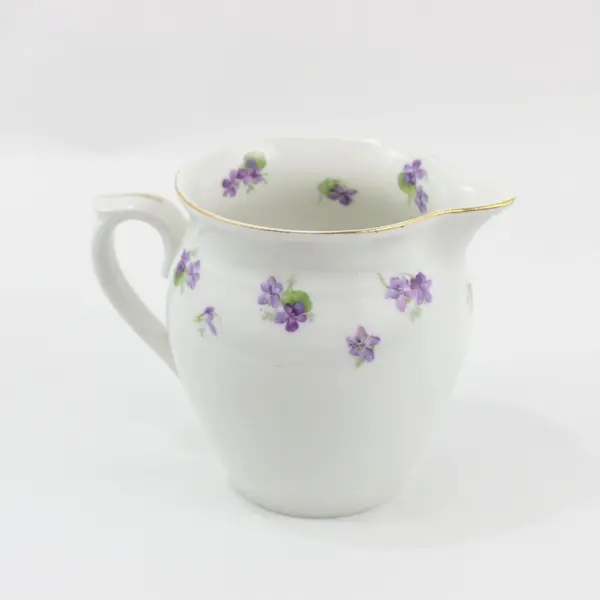 Union K 1/2 L Pitcher Purple Violet Floral Design Czechoslovakia