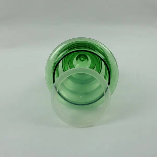 Emerald Green Art Glass Christmas Tree Figurine 7.5 Inch