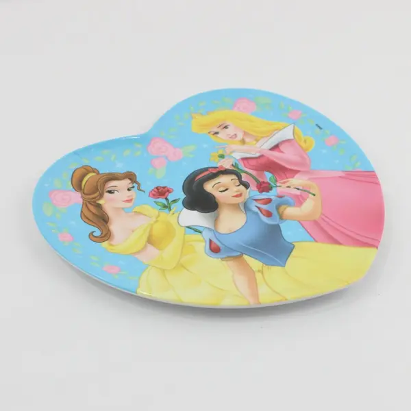Zak Designs Disney Princess Heart Plate Belle Snow White Aurora PRNB-0351