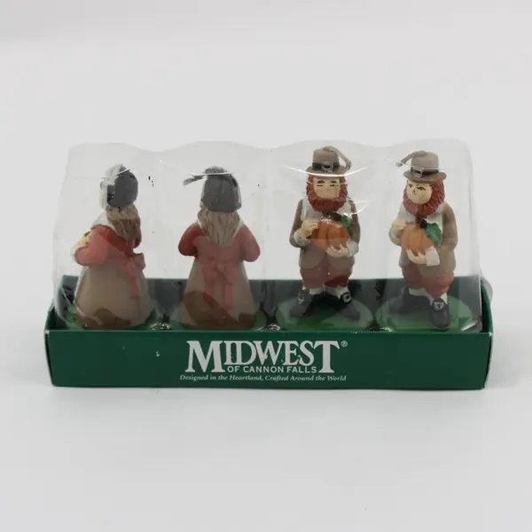 Set of 4 Midwest of Cannon Falls Vintage Thanksgiving Pilgrim Candles Box